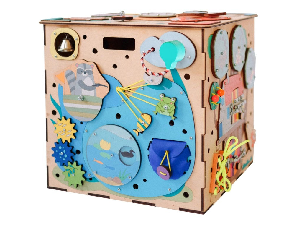 Tableau d'activités cube XXL avec LED - Forêt de conte de fées