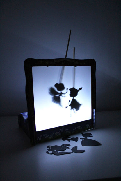 - Coffret créatif, Théâtre d'ombres chinoises par :