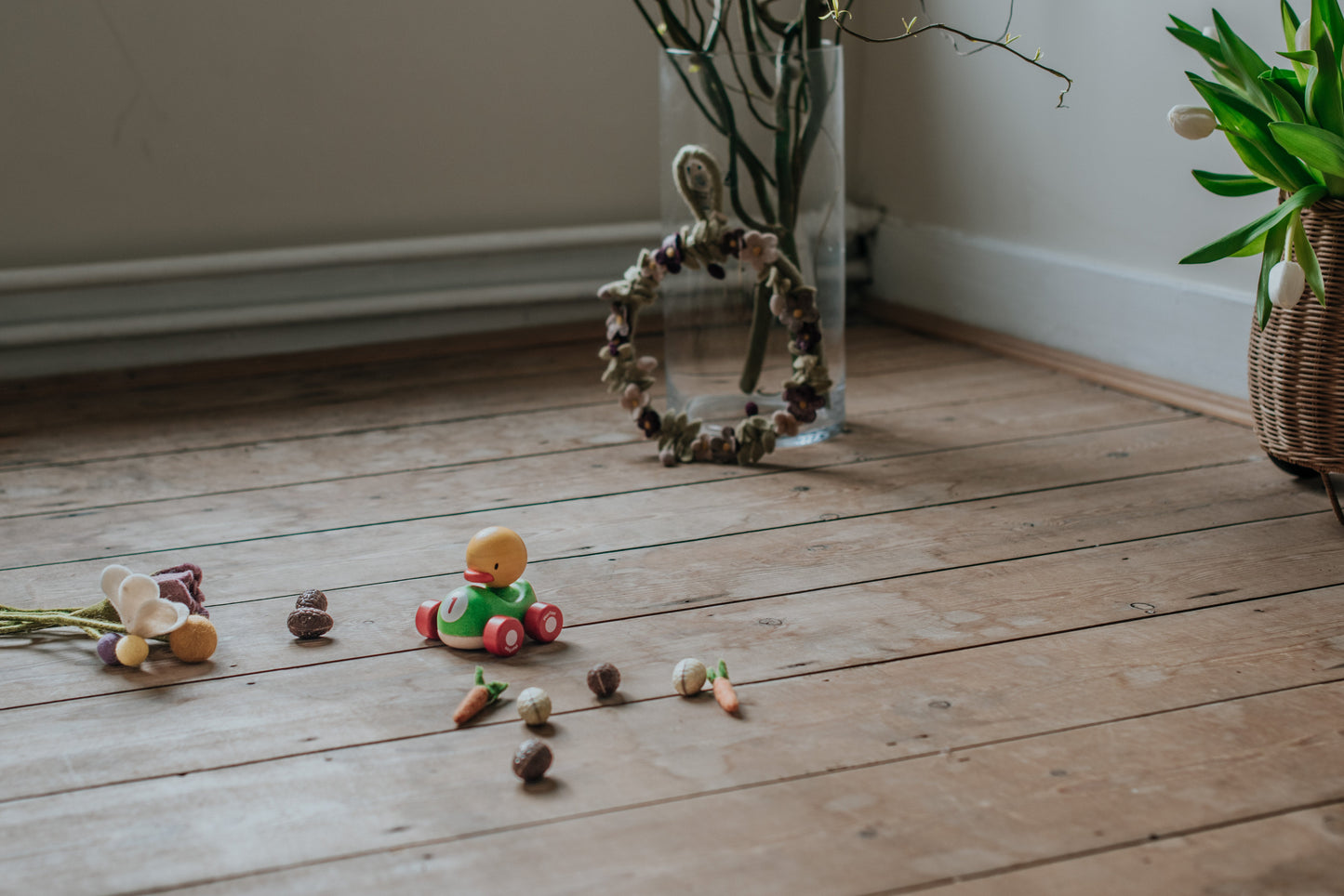 Canard à pousser en bois