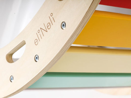 Balançoire Montessori en bois 5 en 1
